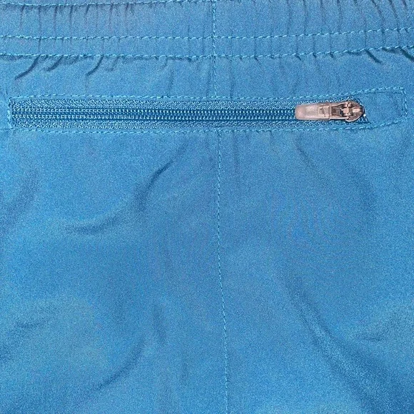 Nike Athletic Shorts, Size M - Picture 4 of 9